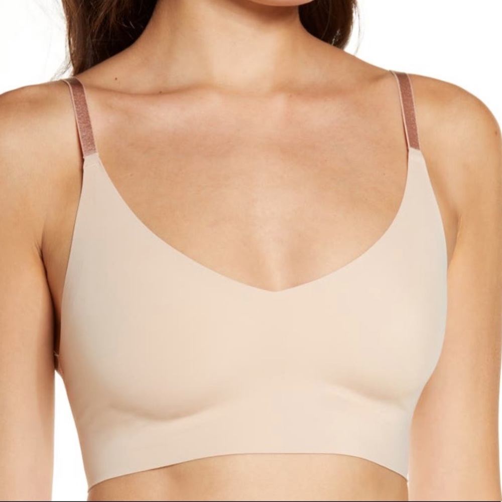 True & Co. True Body Triangle Convertible Strap Bralette Desert